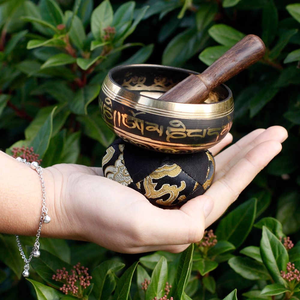 Black & Gold Mini Singing Bowl Gift Set