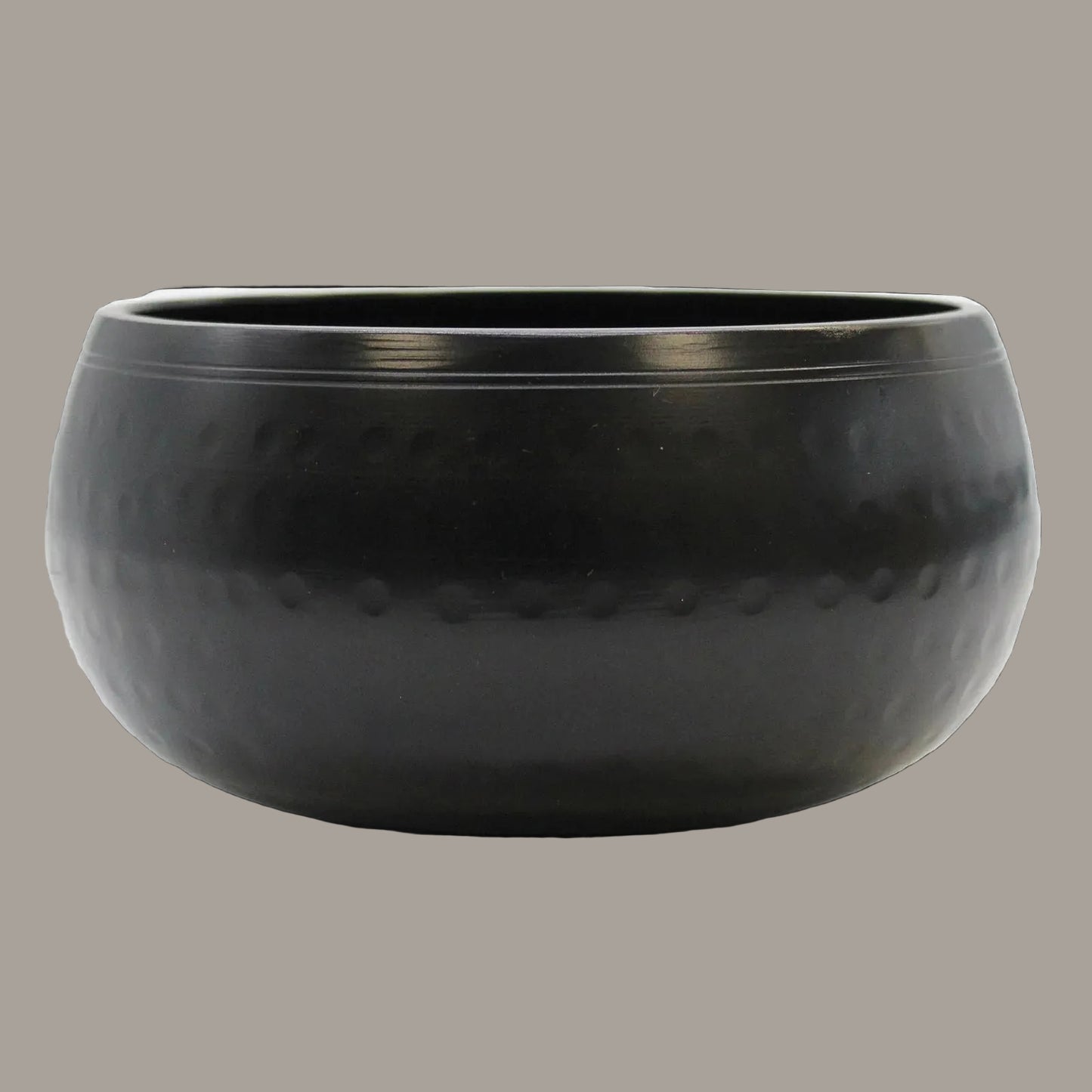 Medium Black Beaten Brass Singing Bowl – 15cm